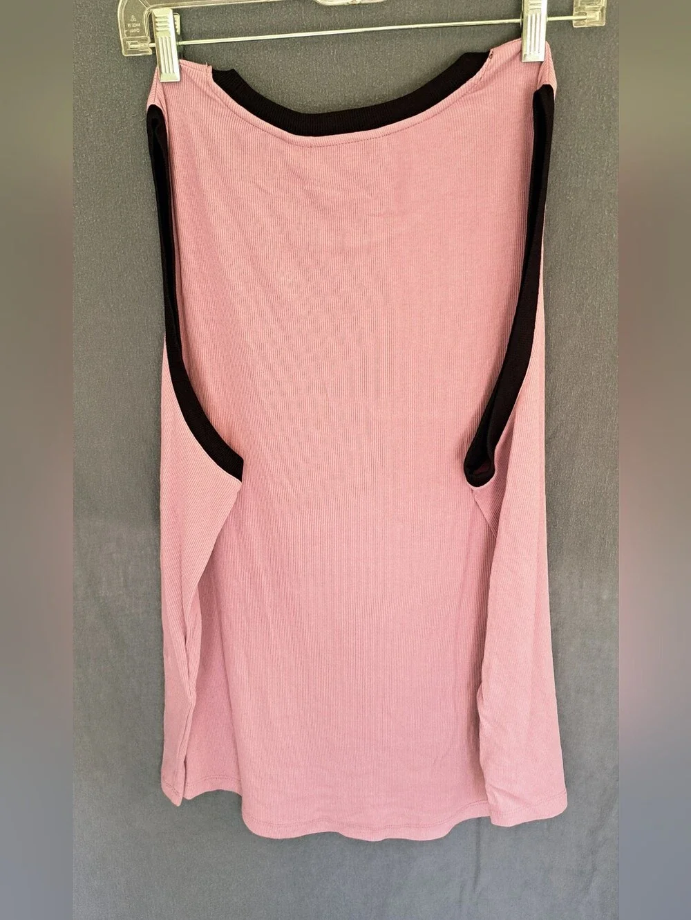 Harley-Davidson Pink Tank with Black Logo and Trim NWT - Picture 3 of 4